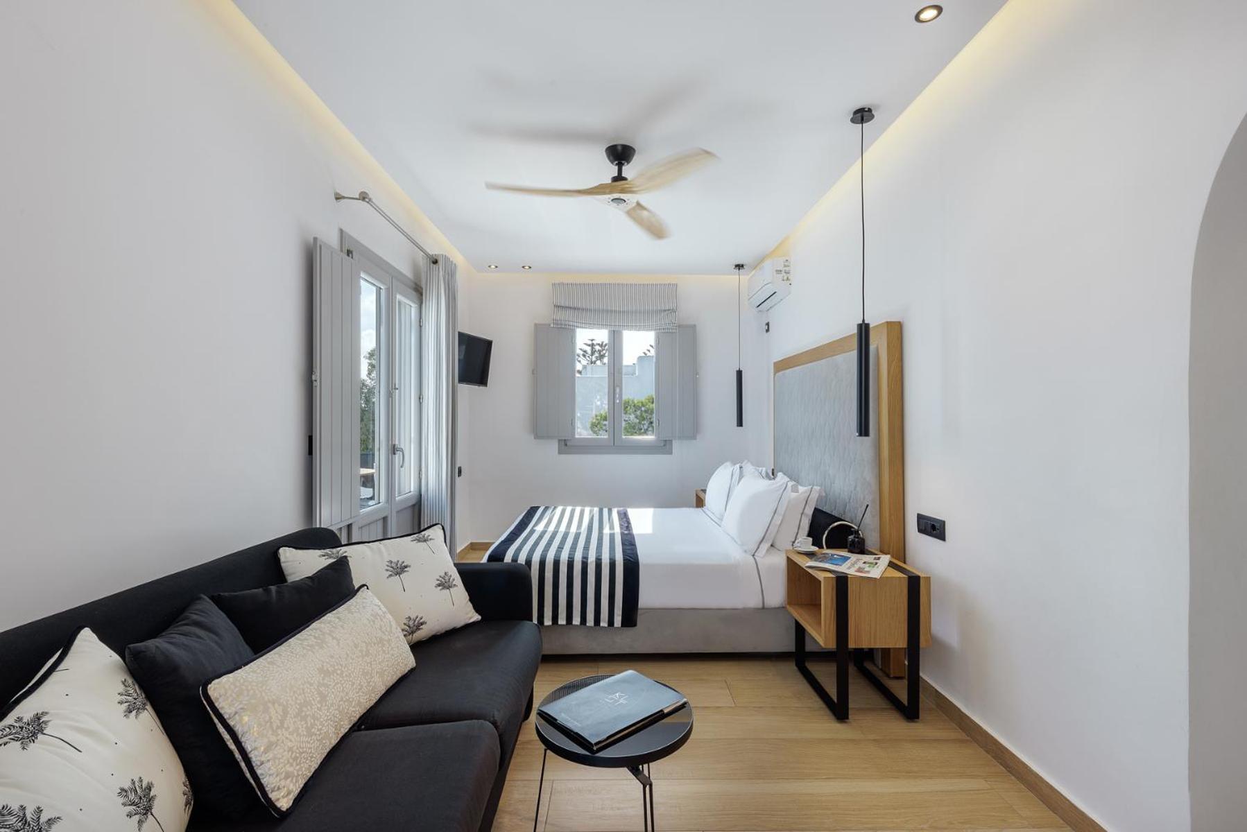 Kalisti Hotel & Suites Fira  Dış mekan fotoğraf